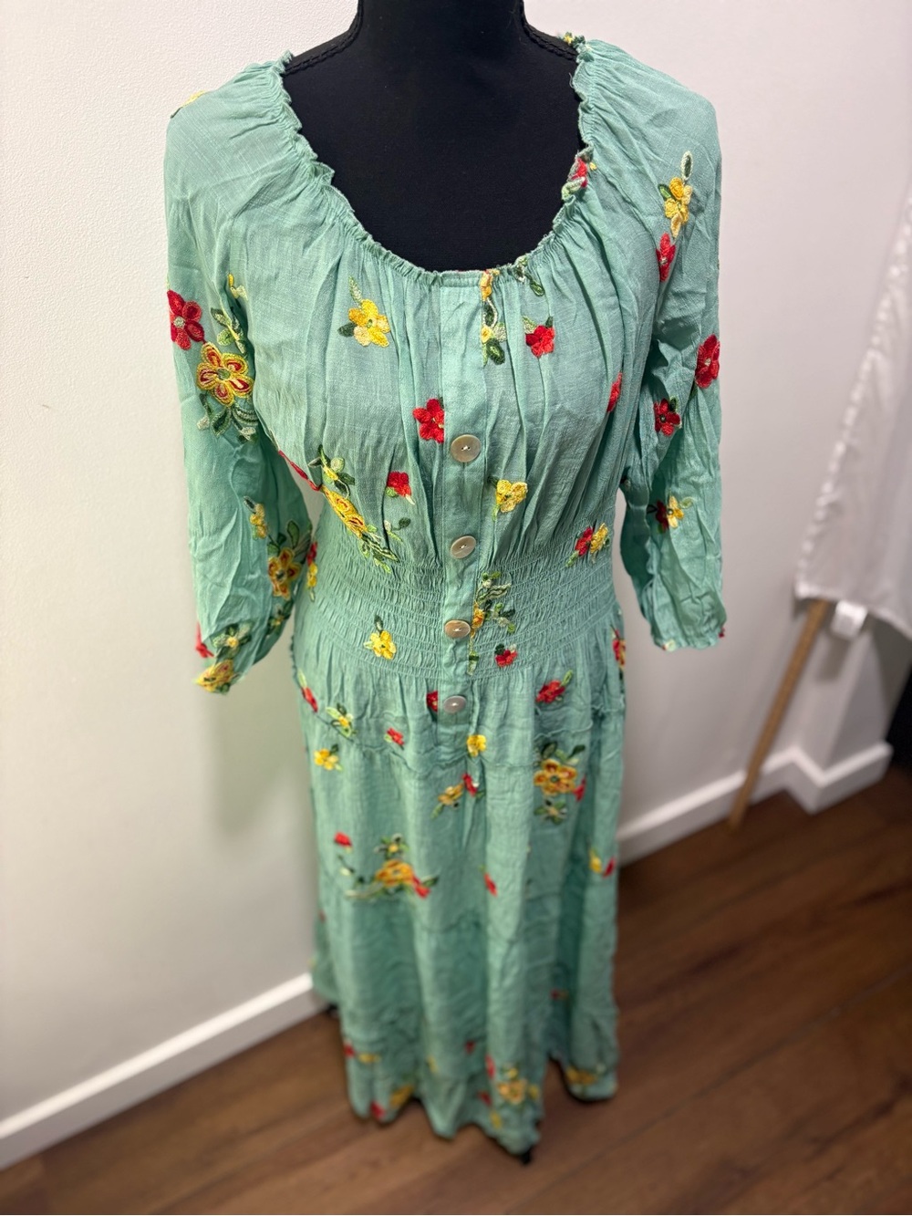 Fig and Flower Aqua Floral Embroidered Button Front Maxi Dress Boho L - Picture 1 of 10